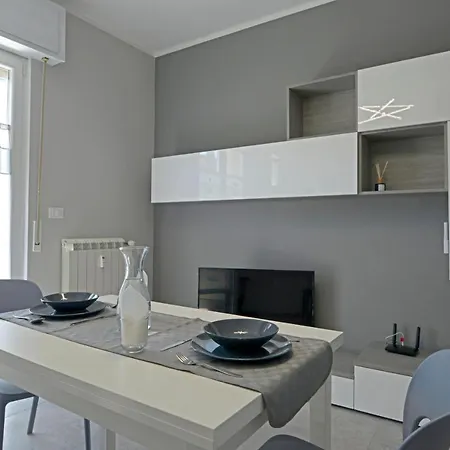 Free Parking - 5 Stelle Elegante A 100 Mt Dal Mare